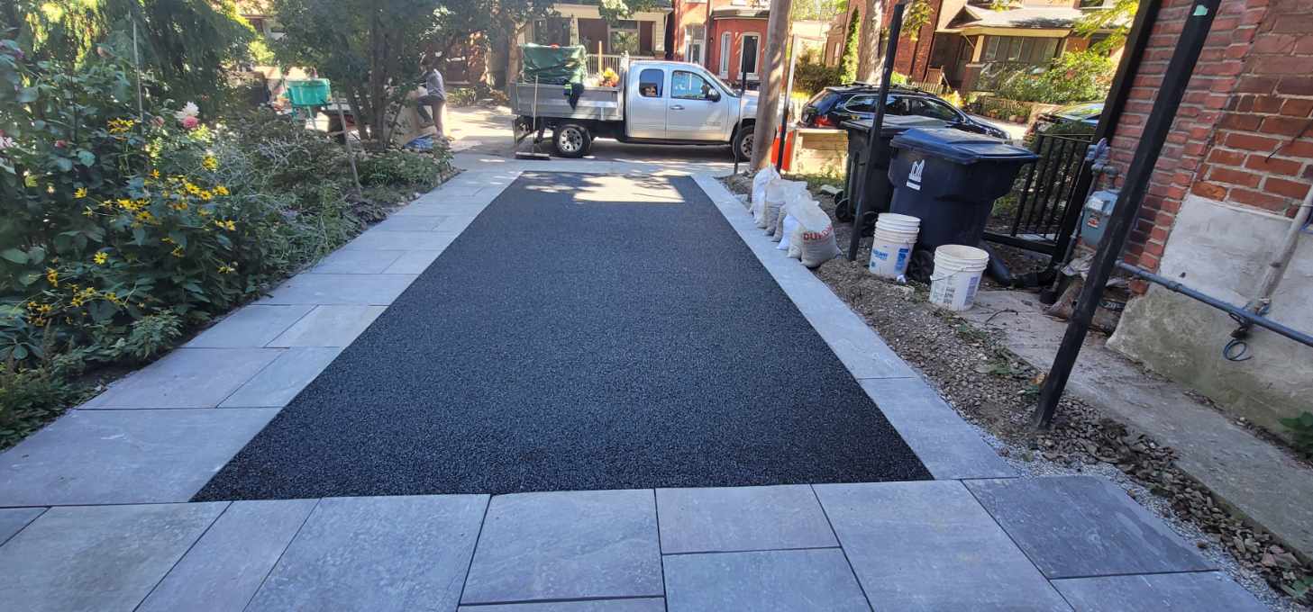 Toronto Permeable Parking Pad resin bound aggregate project